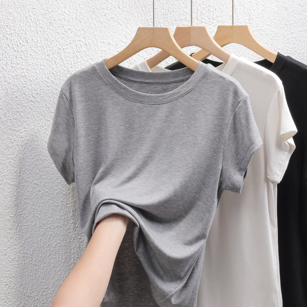 Short sleeved women's t-shirt