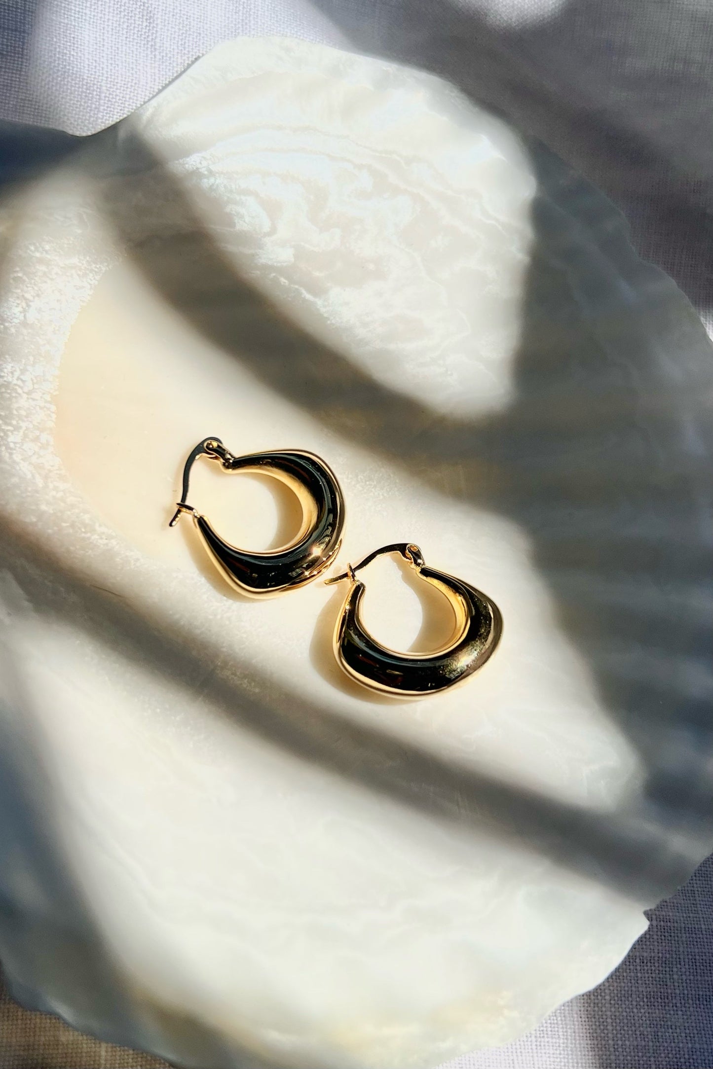 Jasmine hoops