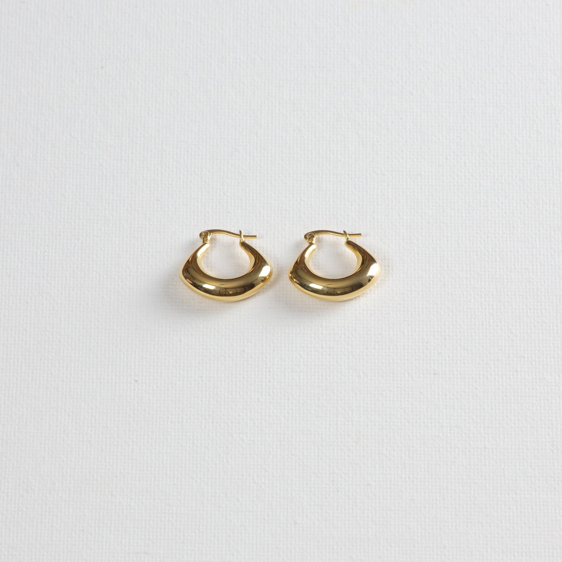 Jasmine hoops